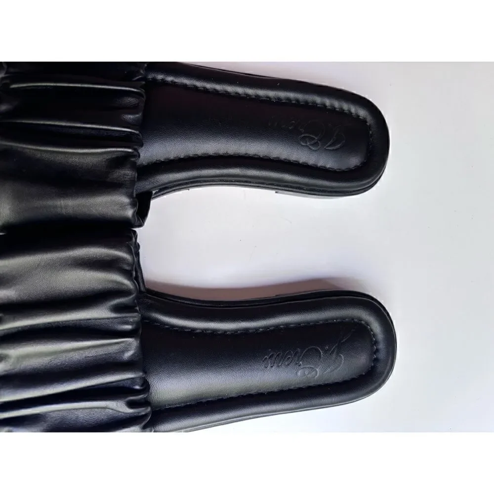 J. Crew black leather Delta single strap crunchier sandal size 7 / like New